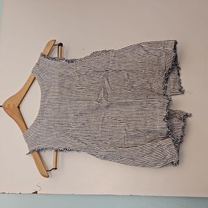 Moving sale, everything must go!! Crop Top